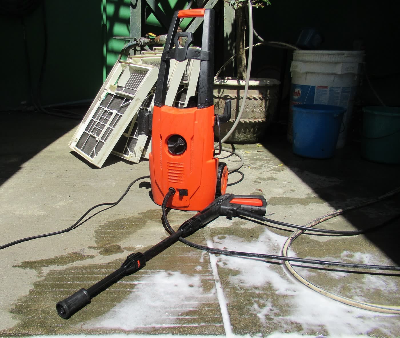 High pressure hot water cleaner in use